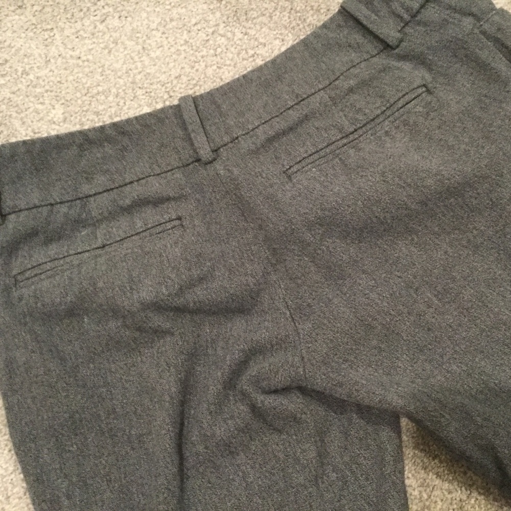🙏🏼 Merona grey capris 🙏🏼 - Picture 5 of 6